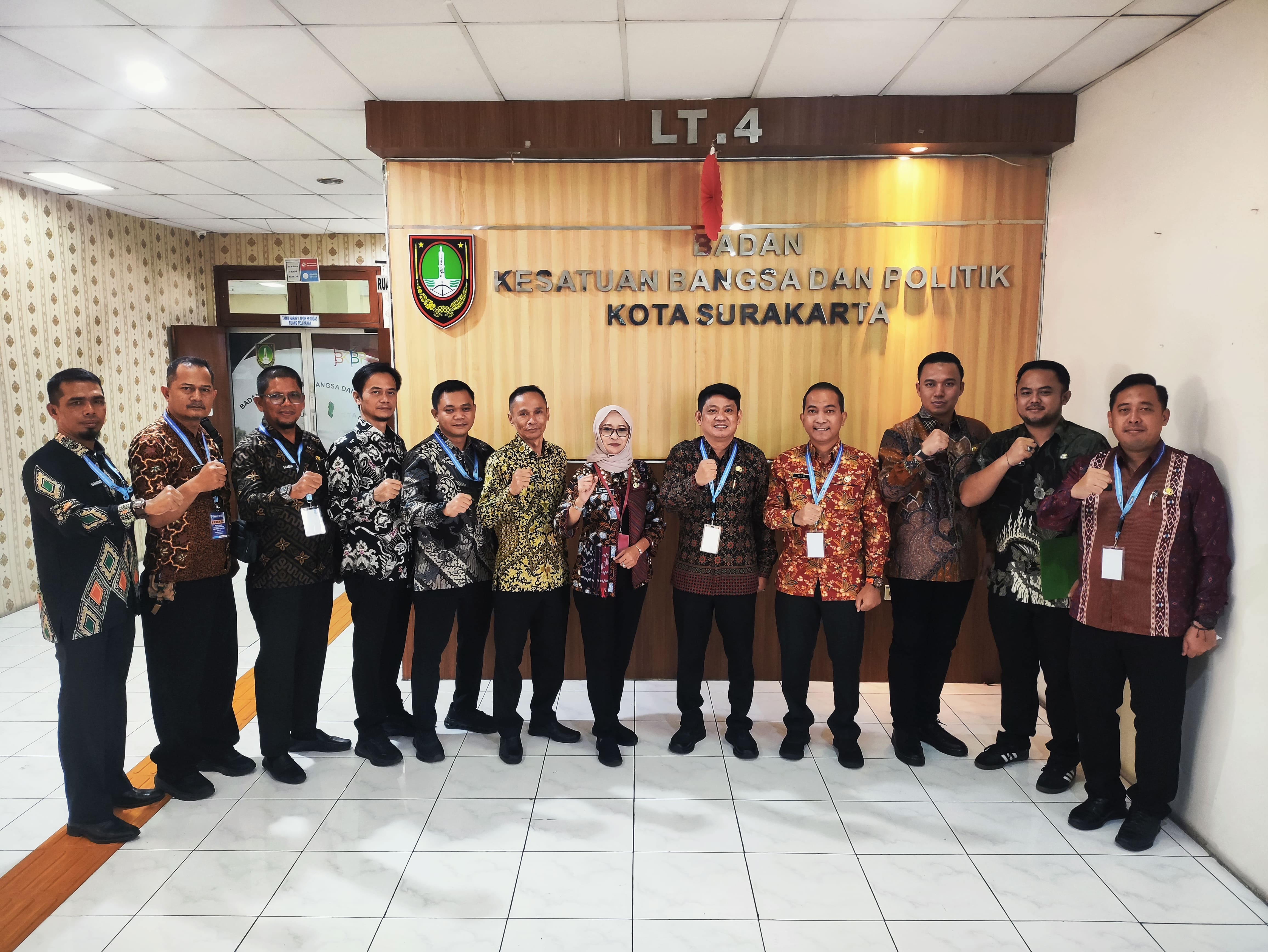 gambar berita